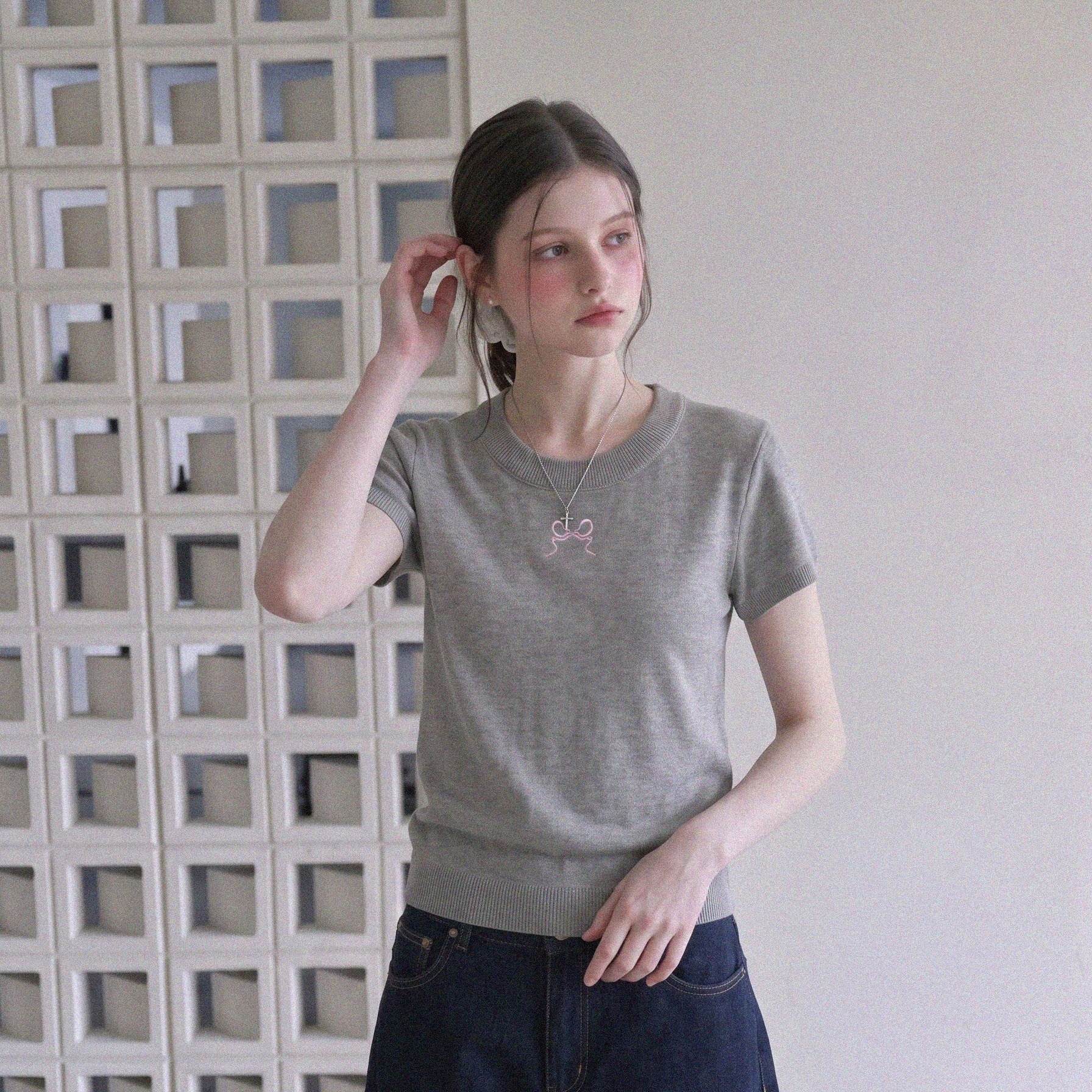 2026 New Summer Women's Knit Short Sleeve T-Shirt Bow Embroidery Ice Silk Top - Image 5