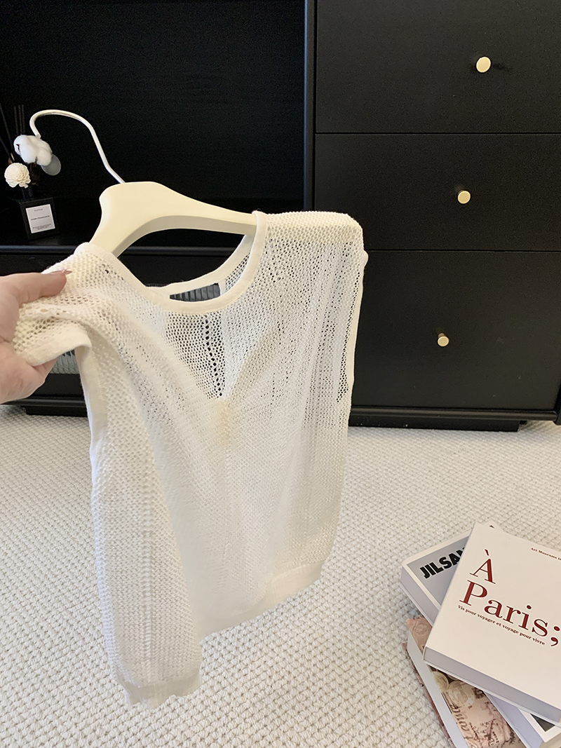2026 Summer Hollow Knit Camisole Tank Top for Women - Round Neck Backless Sleeveless Slim Fit Vest - Image 2