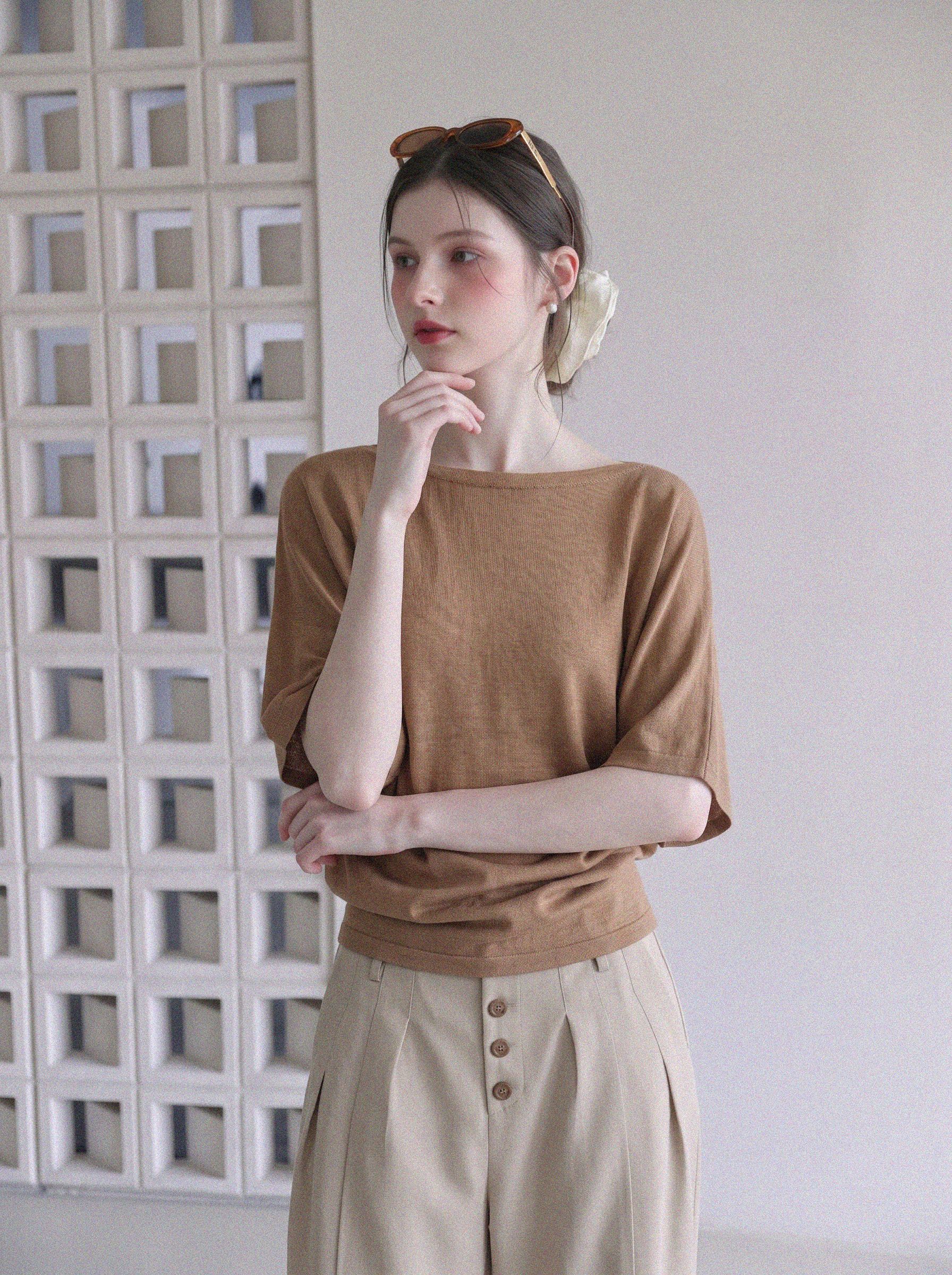 French Vintage Camel Batwing Sleeve Knit Top for Women Summer 2026 Loose Casual Slimming Pullover - Image 3