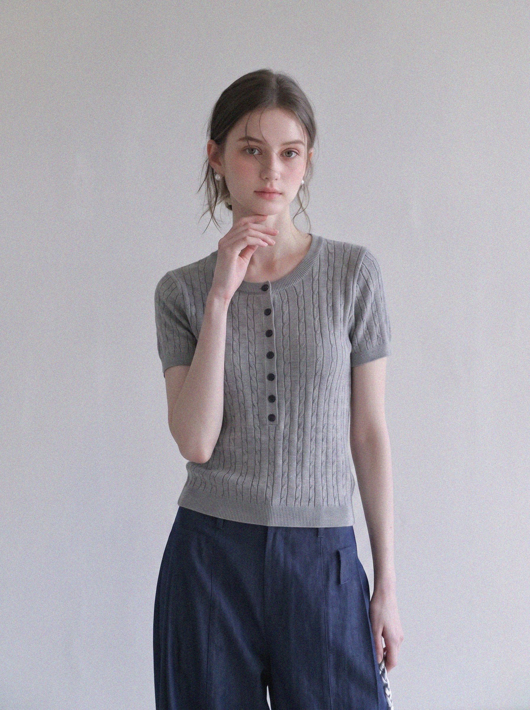 Old Money Style Gray Cable Knit Short Sleeve Sweater for Women Summer Slim Fit Crew Neck Unique Top - Image 3