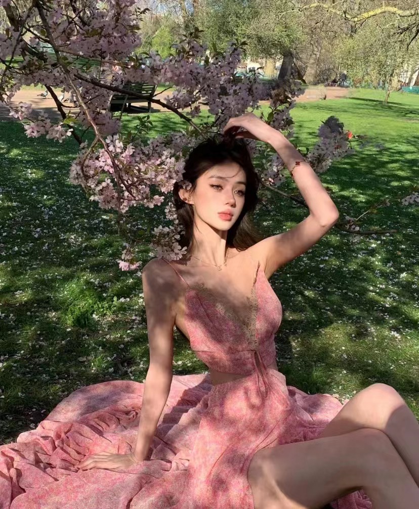 Spring Cherry Blossom Floral Print Long Dress Vacation Style Backless Halter Beach Swing Dress V-Neck Waist