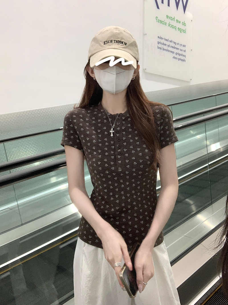 Women's Summer Knit Floral Henley Neck T-Shirt Short Sleeve Slim Fit 270g Fabric - Image 2