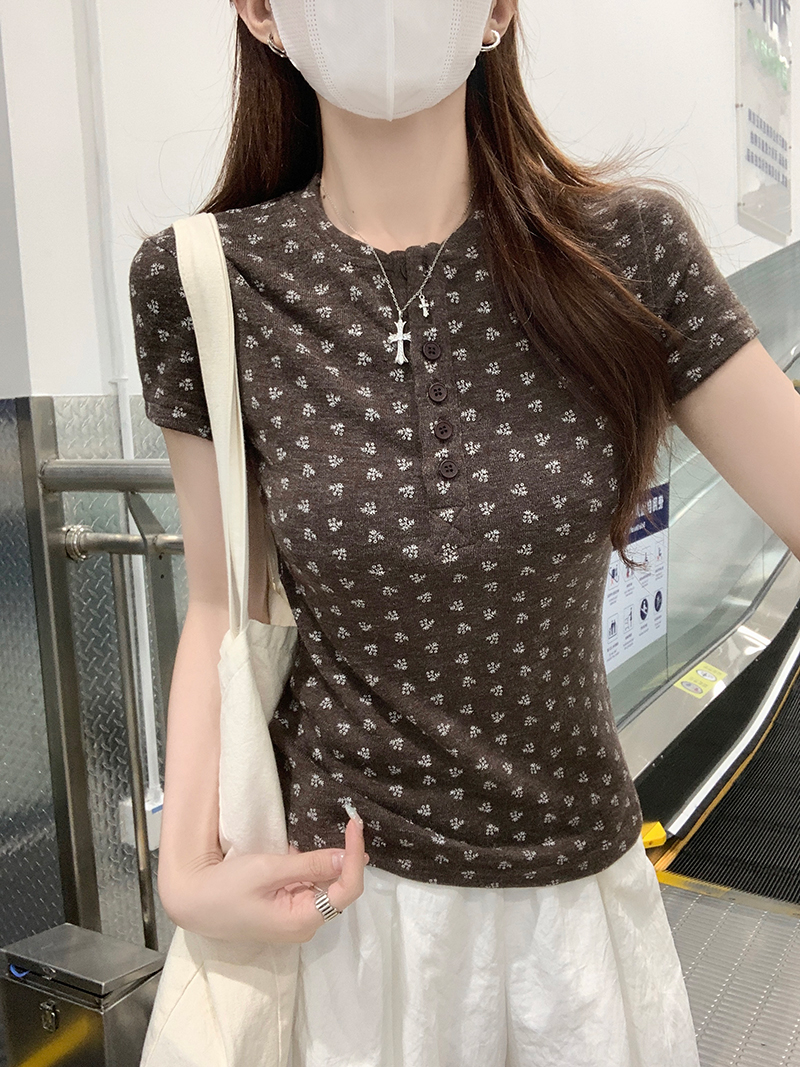 Women's Summer Knit Floral Henley Neck T-Shirt Short Sleeve Slim Fit 270g Fabric - Image 3